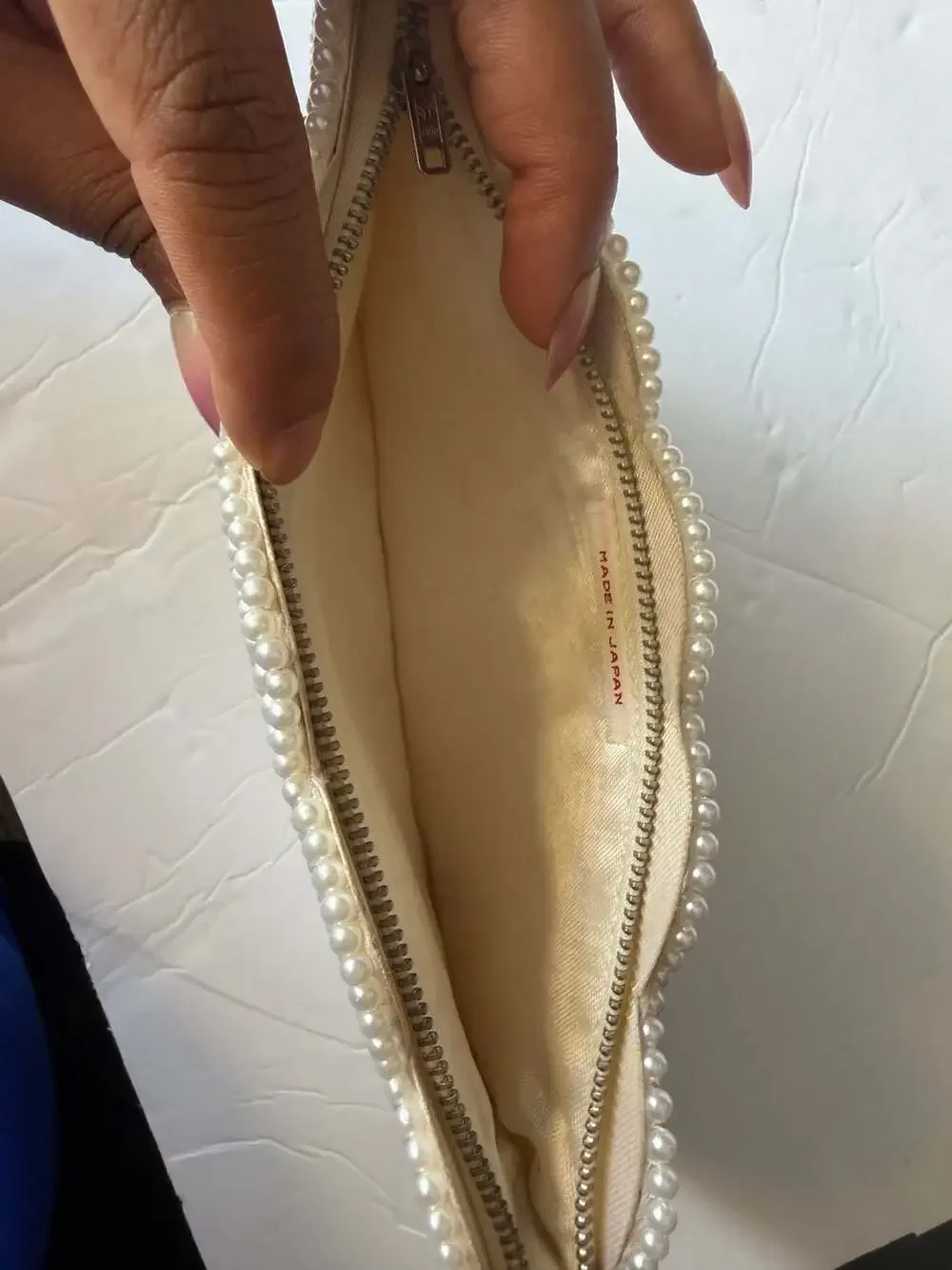 Vintage 1950s Faux Pearl and Grey Bugle Bead Wavy Scalloped Clutch Purse